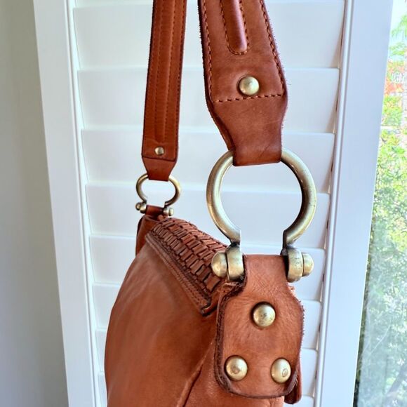 Marta Ponti Cognac Brown Leather Basketweave Satchel Handbag with Brass Hardware - Picture 9 of 16